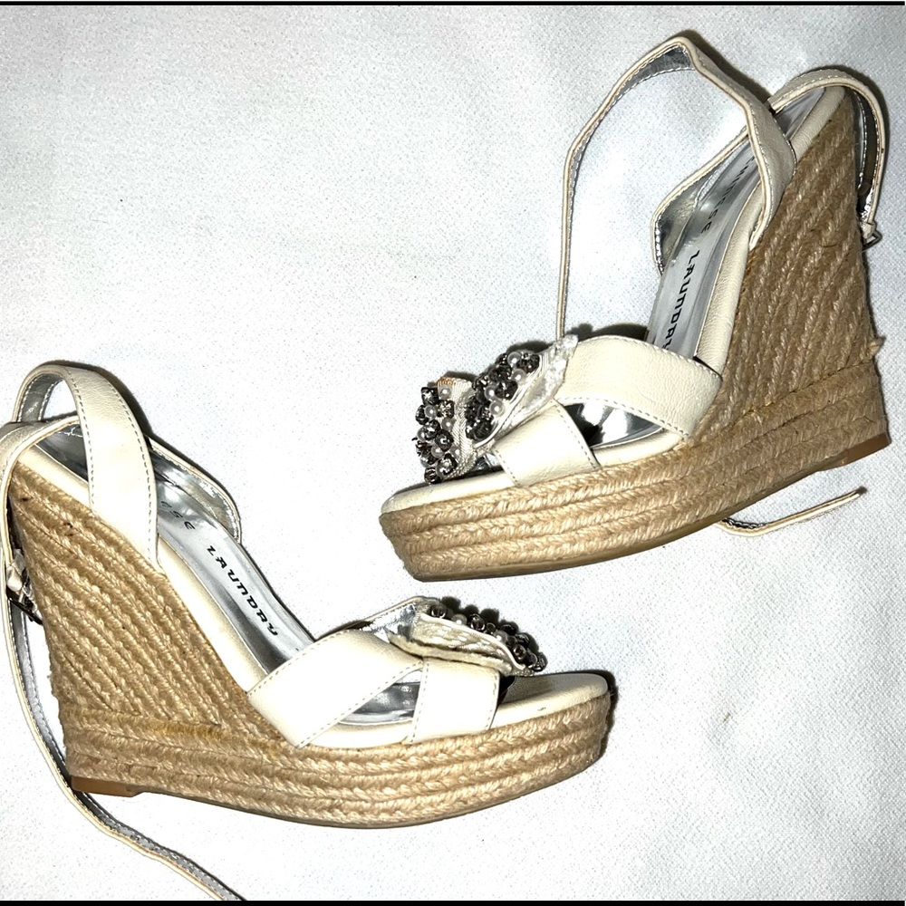 CHINESE LAUNDRY WOMEN'S WEDGEs PLATFORM SANDALS 6.5 Beige Off White